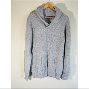 Cozy gray sweater Immagini